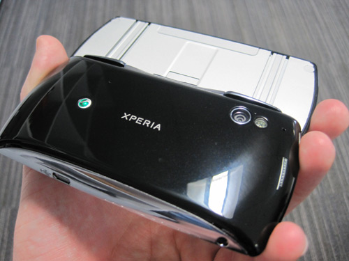 xperia-play-7