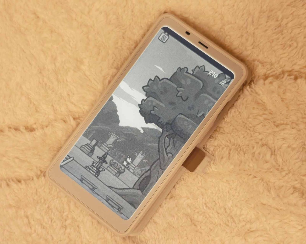 tsuki adventure displayed on an monochromatic screen