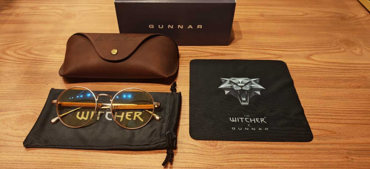 ciri glasses with pouch, case, and cloth on a table