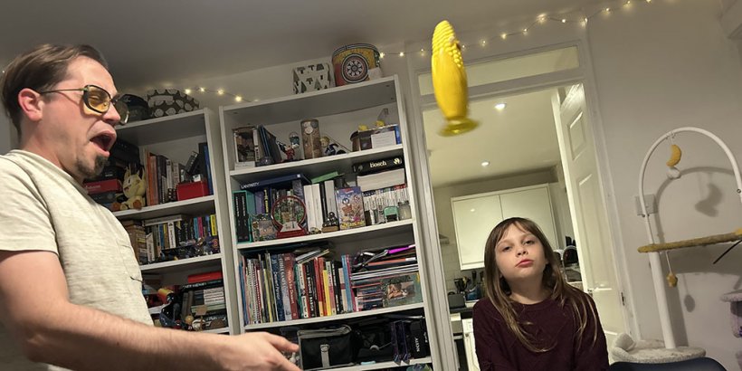 Dann flipping the Trickshot Corncob