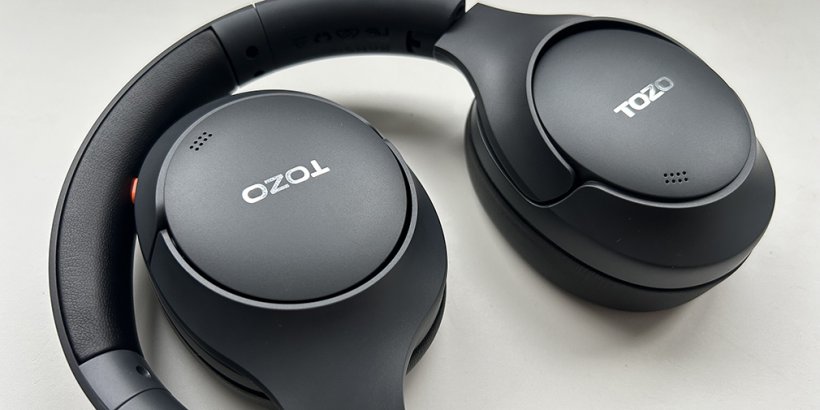 Bendy bit of the TOZO HT3 Headphone