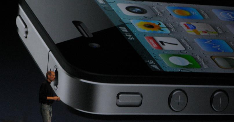 iPhone 4 coming to O2, Orange, and Vodafone