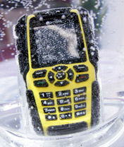 Underwater phone calls, Helena Christensen wants to take your picture and a phone that detects lung cancer