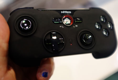 E3 2012: Hands on with Nyko's PlayPad controller for Android