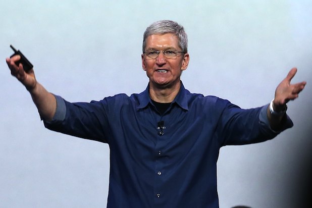  Tim Cook thinks VR is 'really cool' 