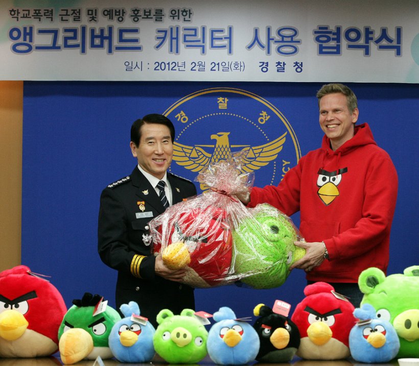 The Korean National Police Agency will use Angry Birds to combat violence in schools