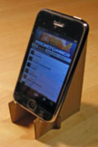 Create your own novelty iPhone stand, win the internet’s esteem