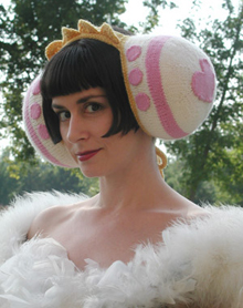 PSP gets PSone emulation, Ouendan fans get creative, Pokemon still rules Japan, and we keep our ears warm