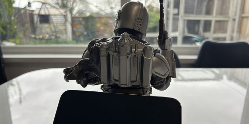 Back of the Mandalorian Cable Guys