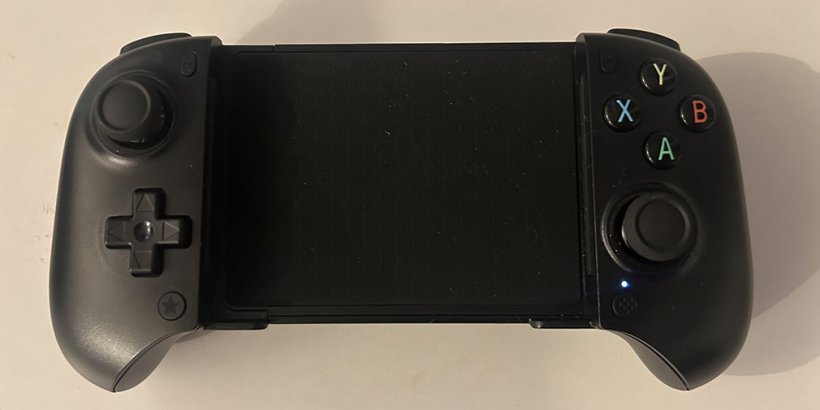 front view of the controller with no phone