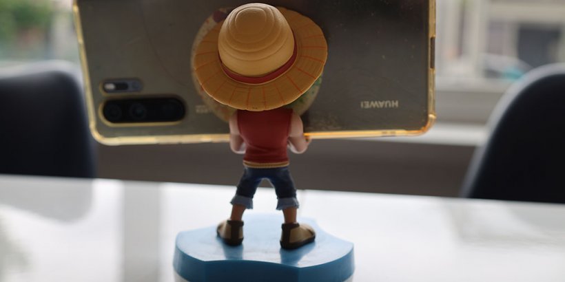 One Piece Luffy Cable Guy Holdems Mini from the back