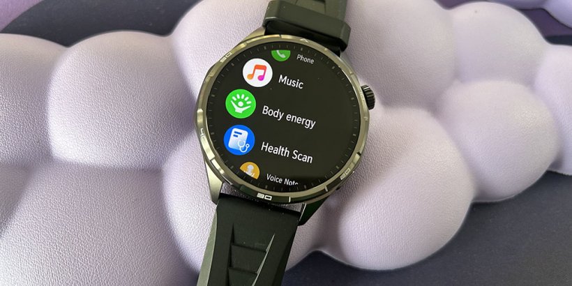 Honor Watch 6 with list of apps