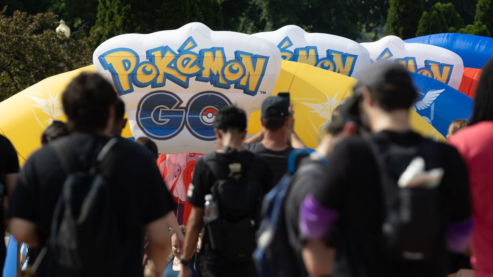 Pokemon Go Fest players entering the park