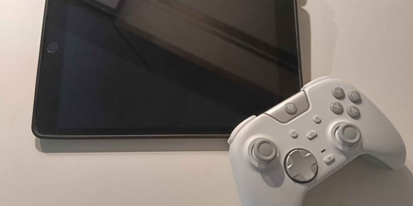 Controller and iPad.