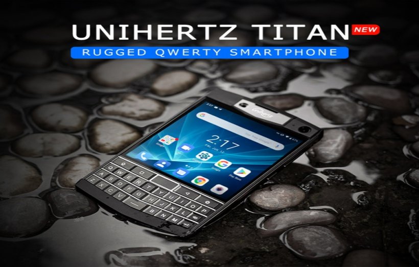 QWERTY Keyboard on the Unihertz Atom smartphone
